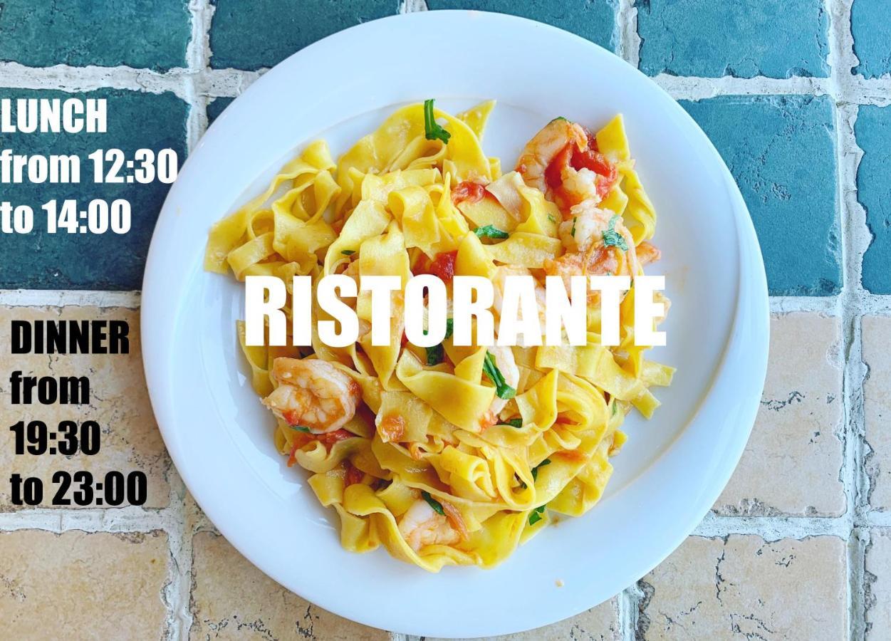 La Villa Cervia Eksteriør billede