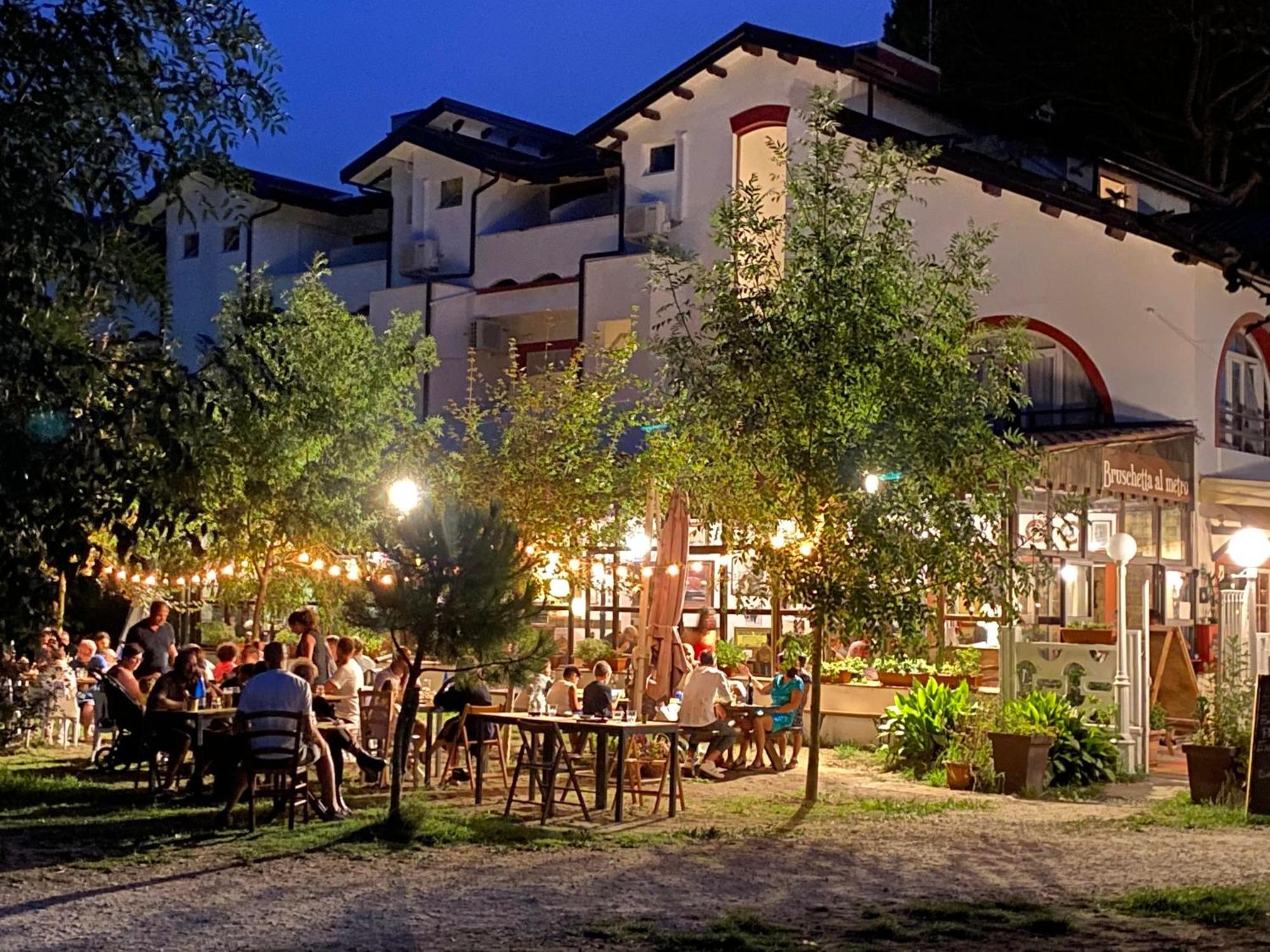 La Villa Cervia Eksteriør billede
